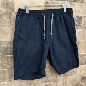 Lululemon Bowline Men’s Shorts Medium 8” Navy
